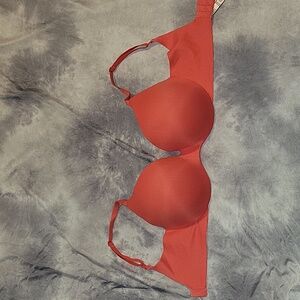 VS Pink Perfect Shape Bra